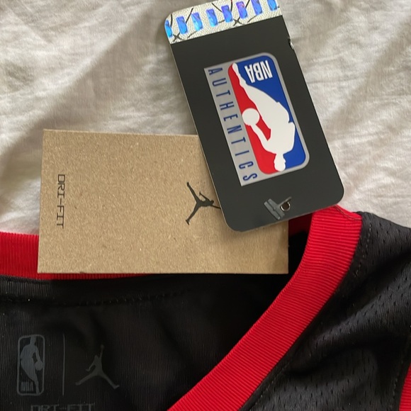 NWT NBA Raptors - Picture 6 of 10